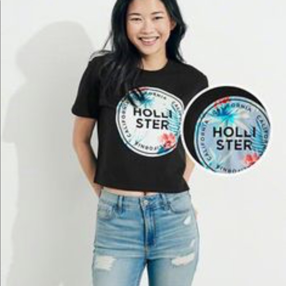 Hollister Crop Top